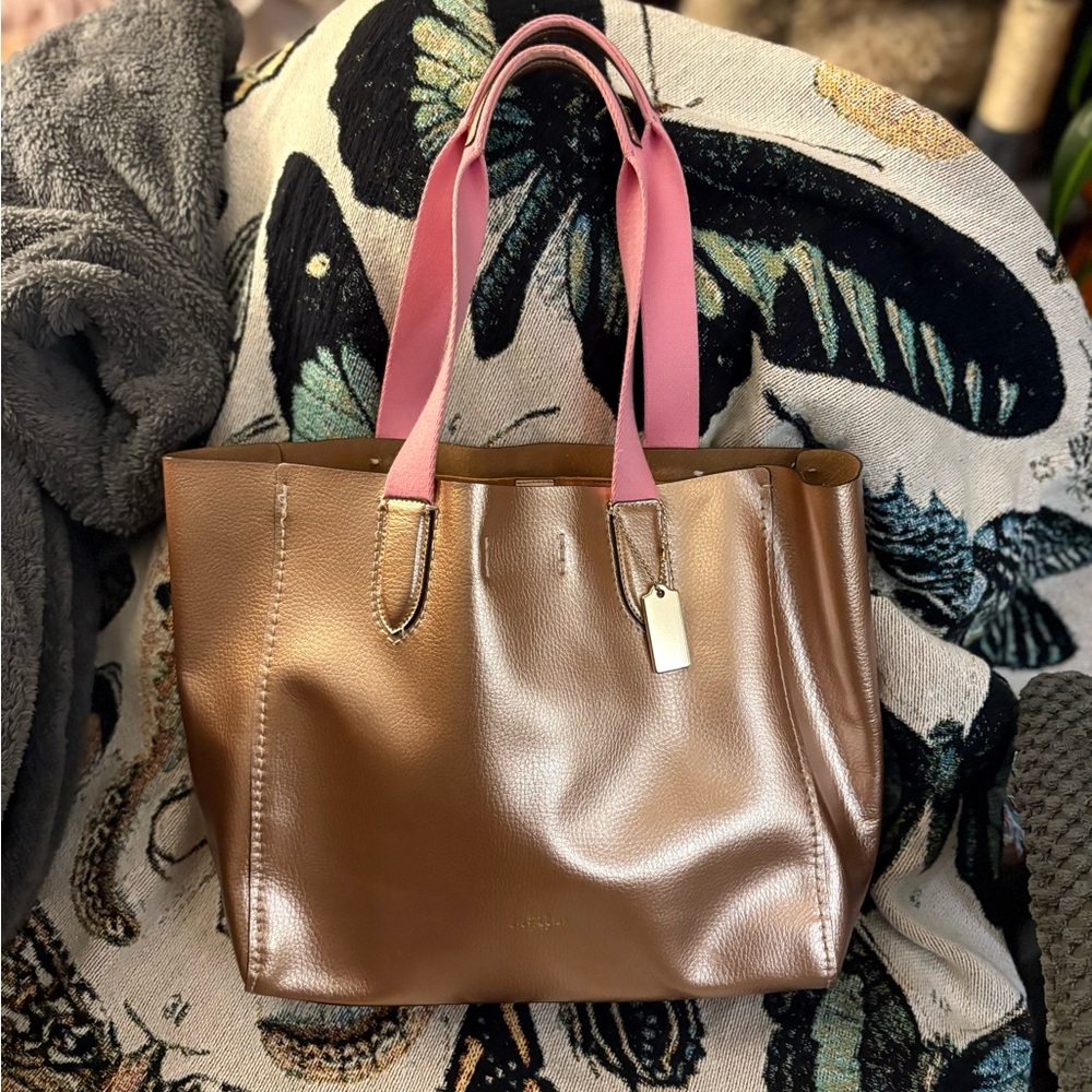 COACH F39675 Leather Derby Tote (Rose Gold/Metallic) - Picture 8 of 16